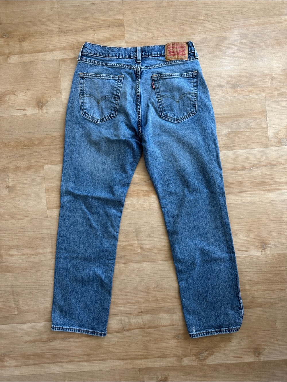 514 Levi's Straight Fit Men's Denim Jeans - 32x30 - Picture 2 of 8